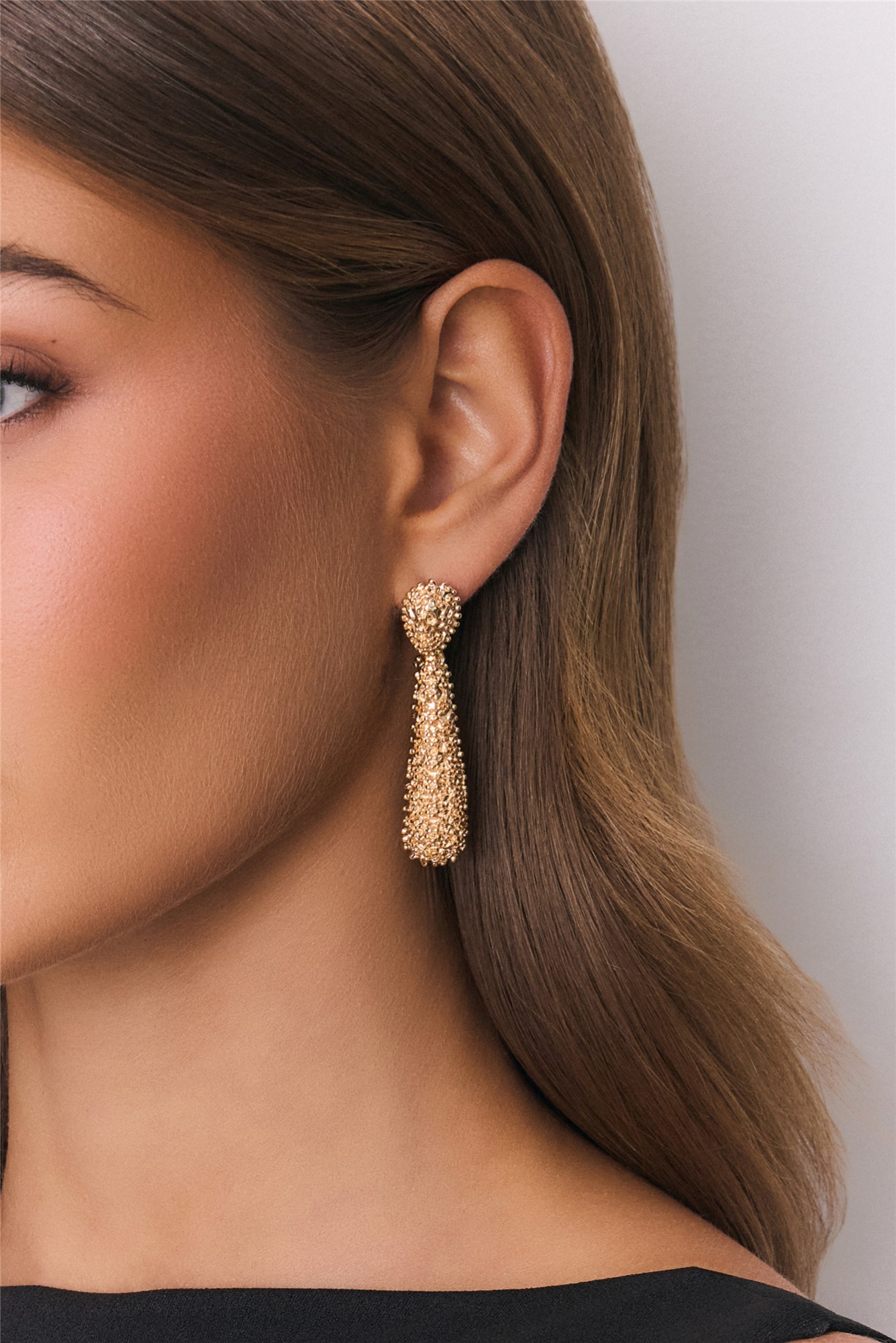 First Love Earrings Gold