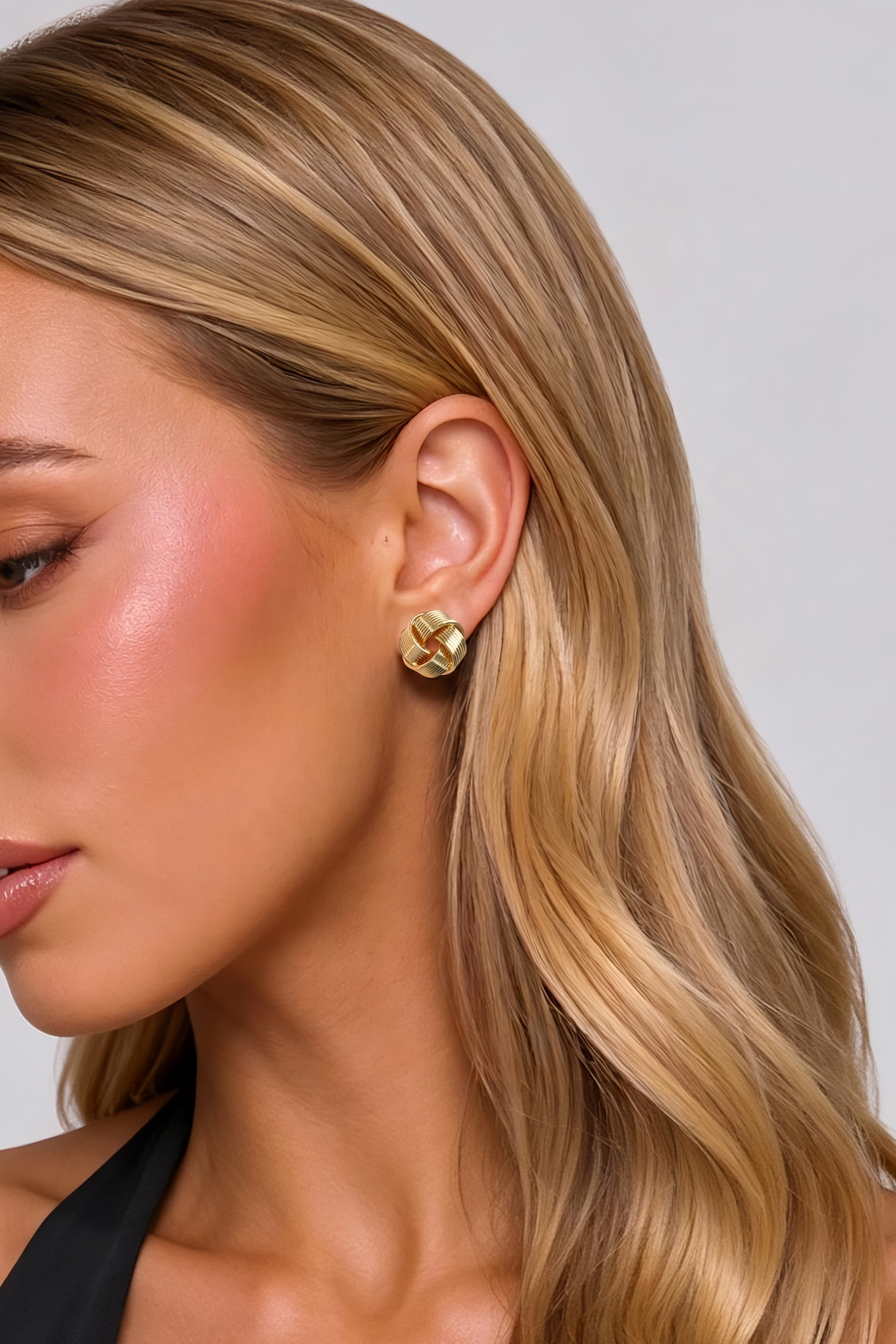 Mine To Wear Earrings Gold