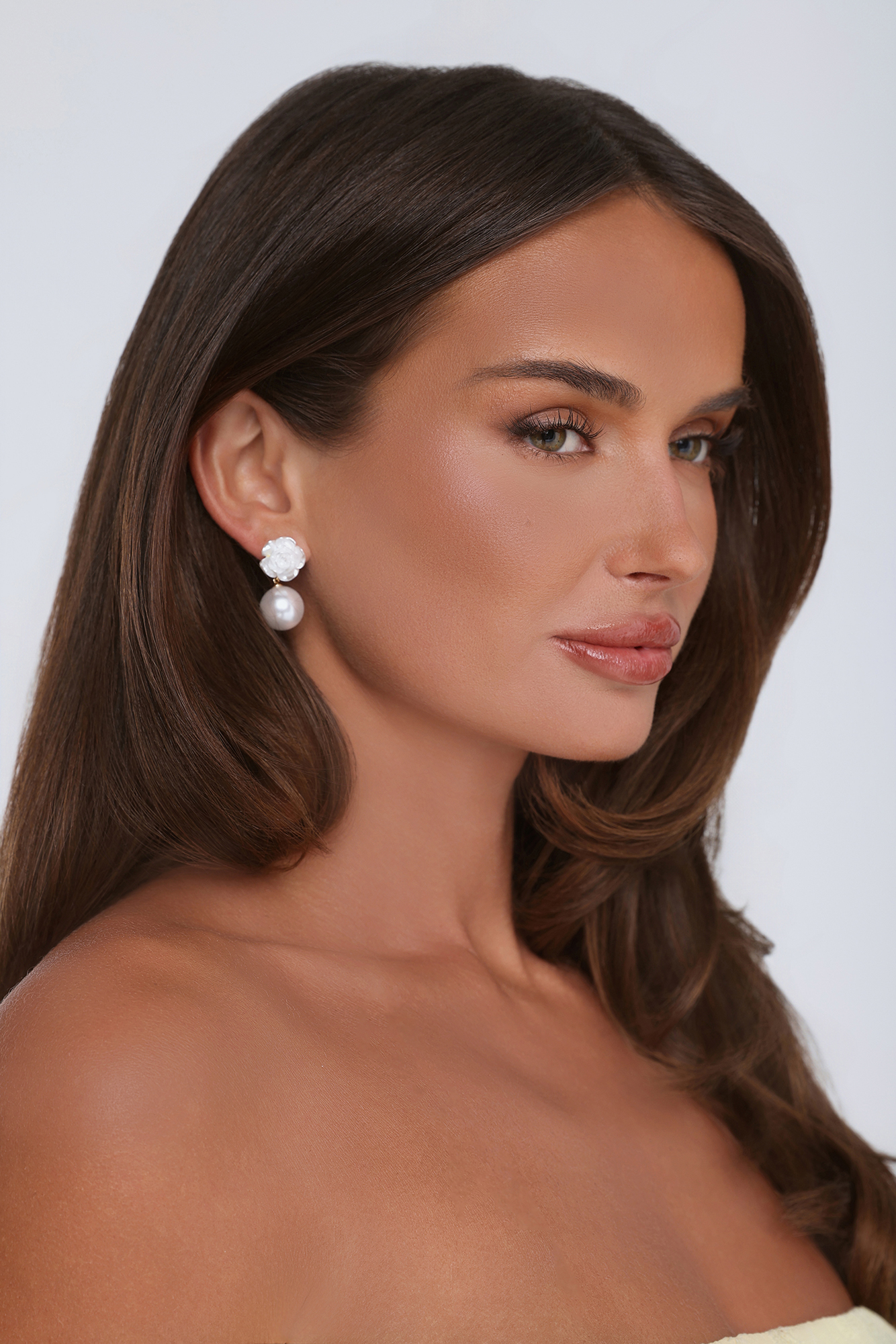 Beach Glow Earrings Pearl