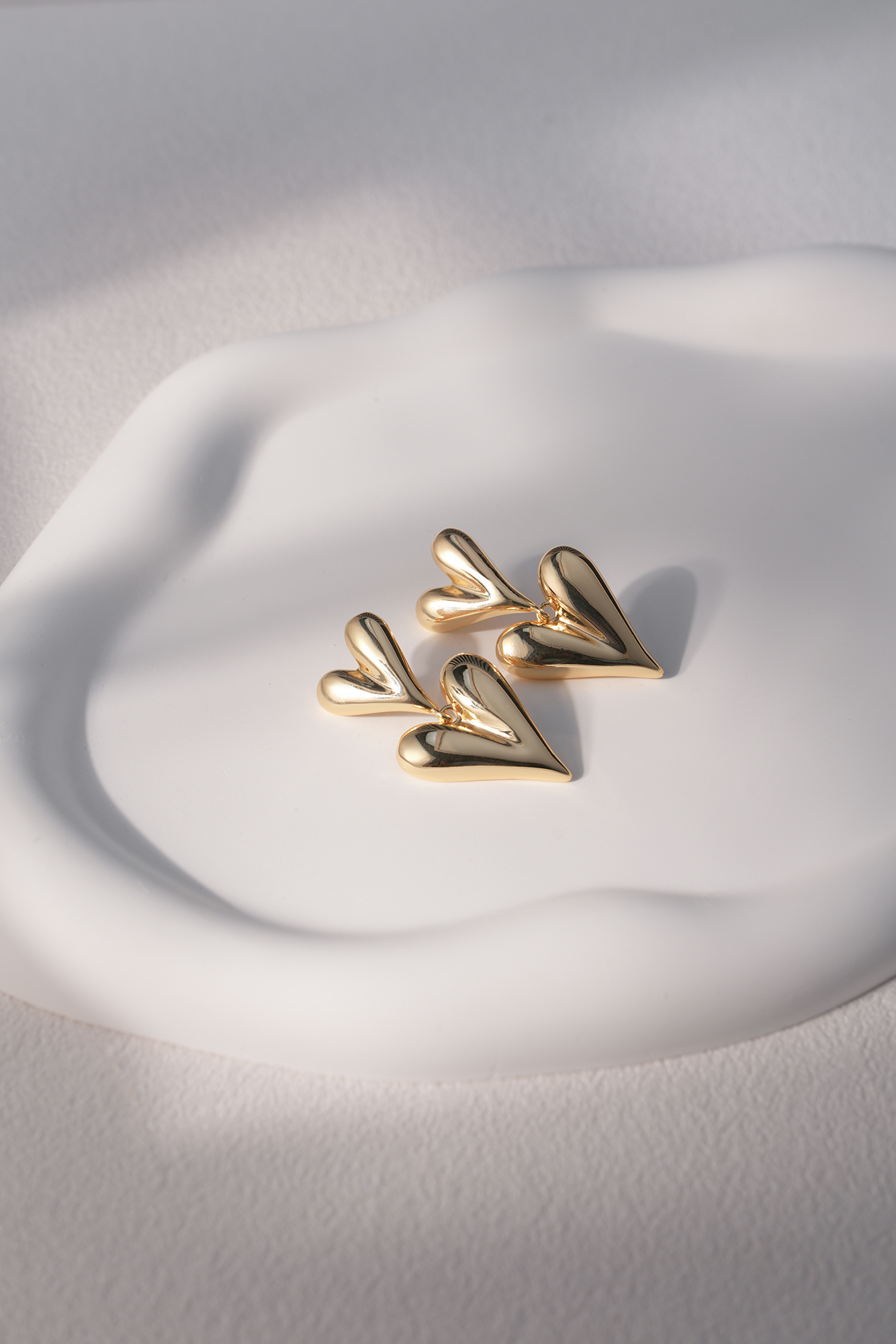 Special Love Earrings Gold