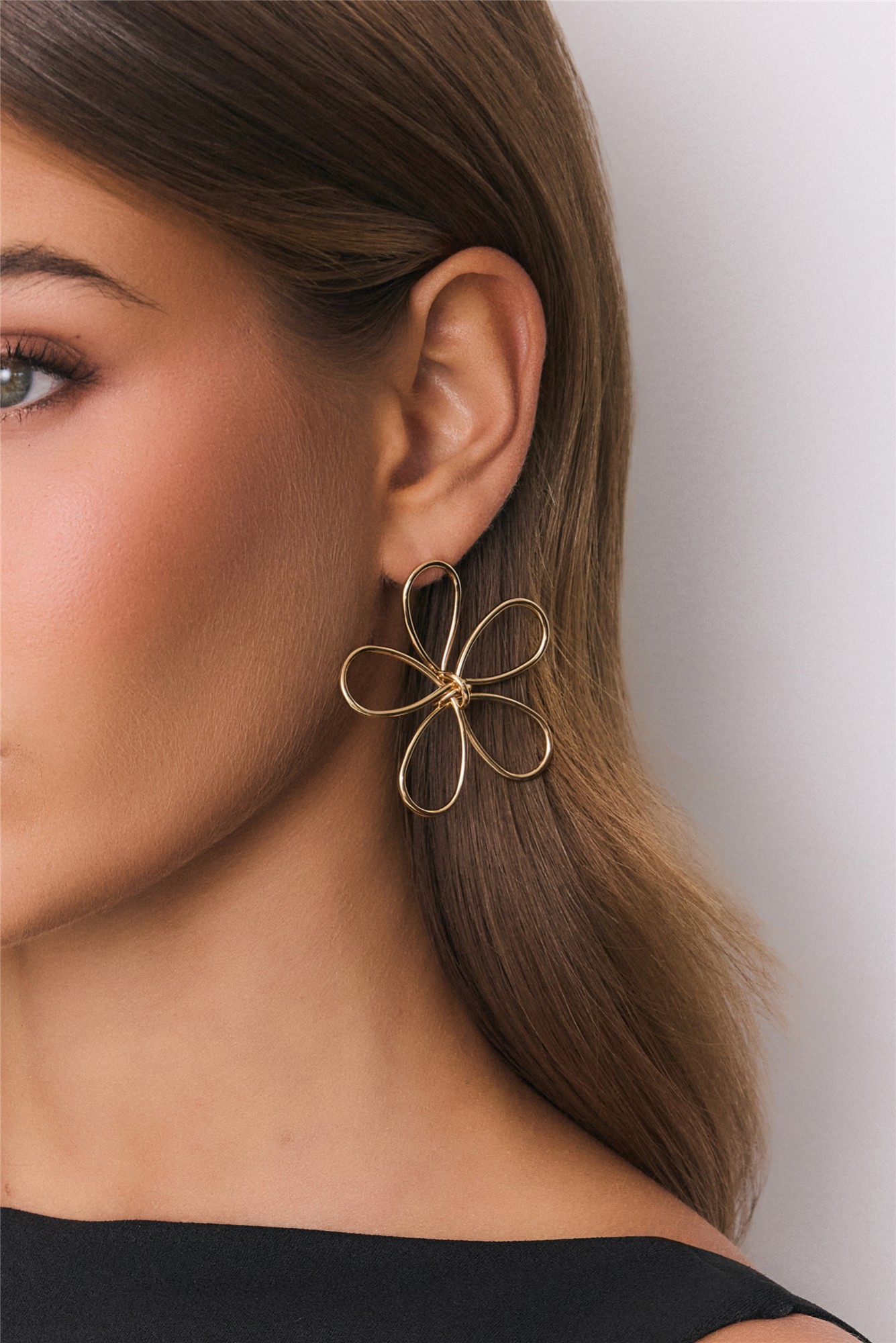Flowers For Her Earrings Gold