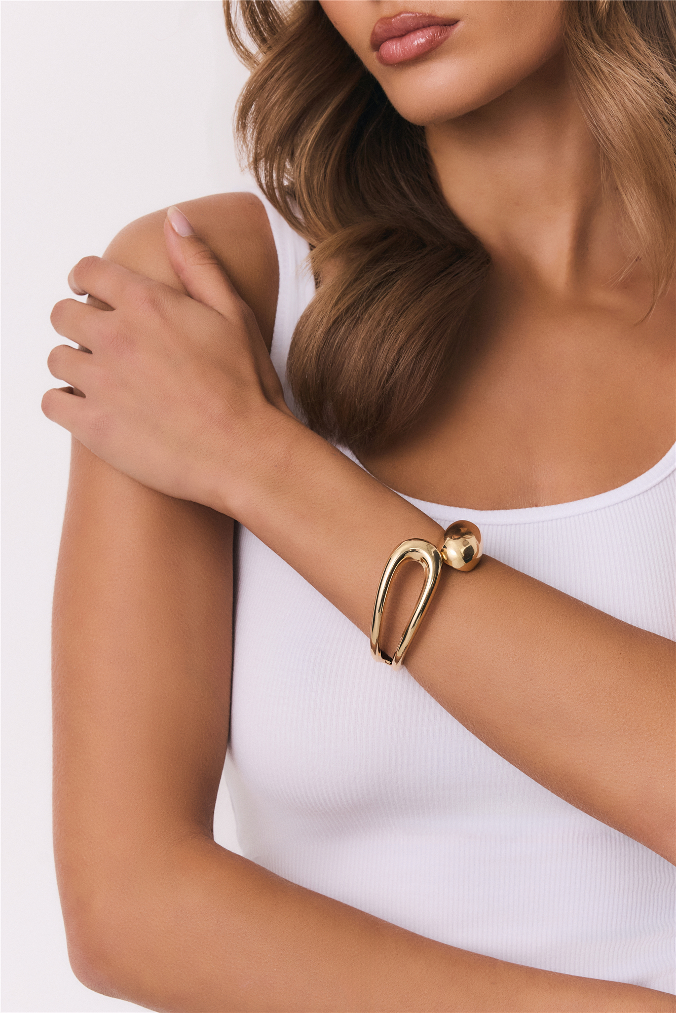 Sea Shore Muse Bangle Gold