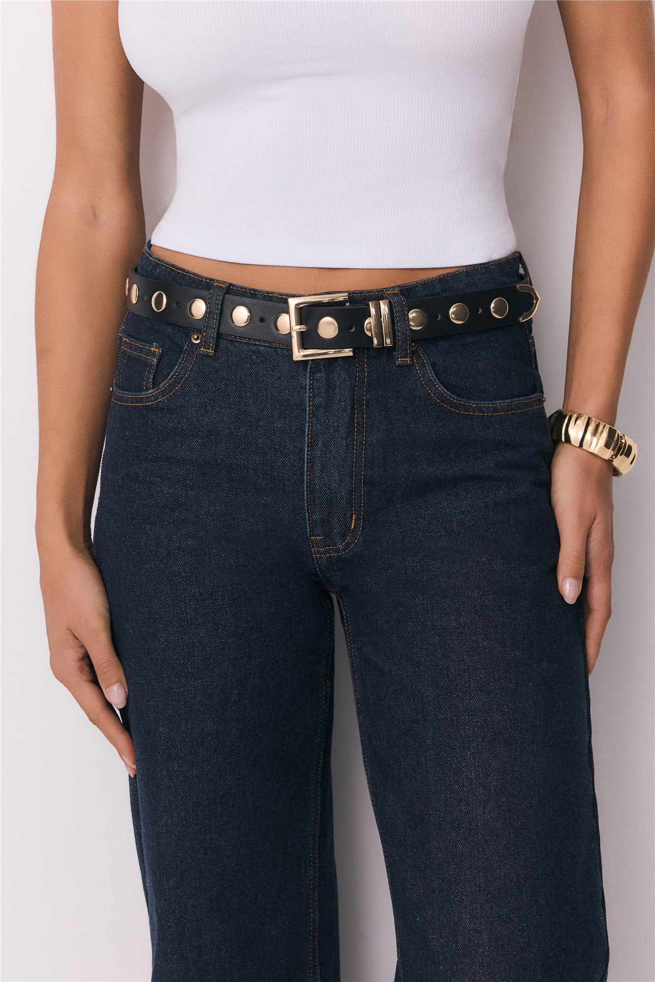 Simple Statement Belt Black